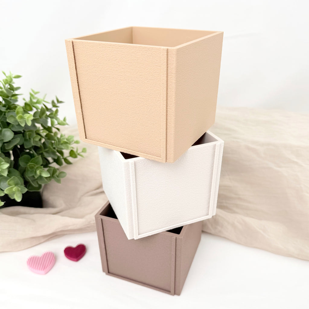 Blumentopf Lilje